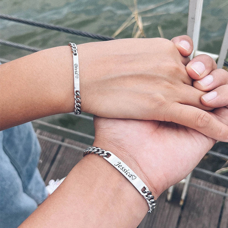 Pulseira de Casal Personalizada com Nome